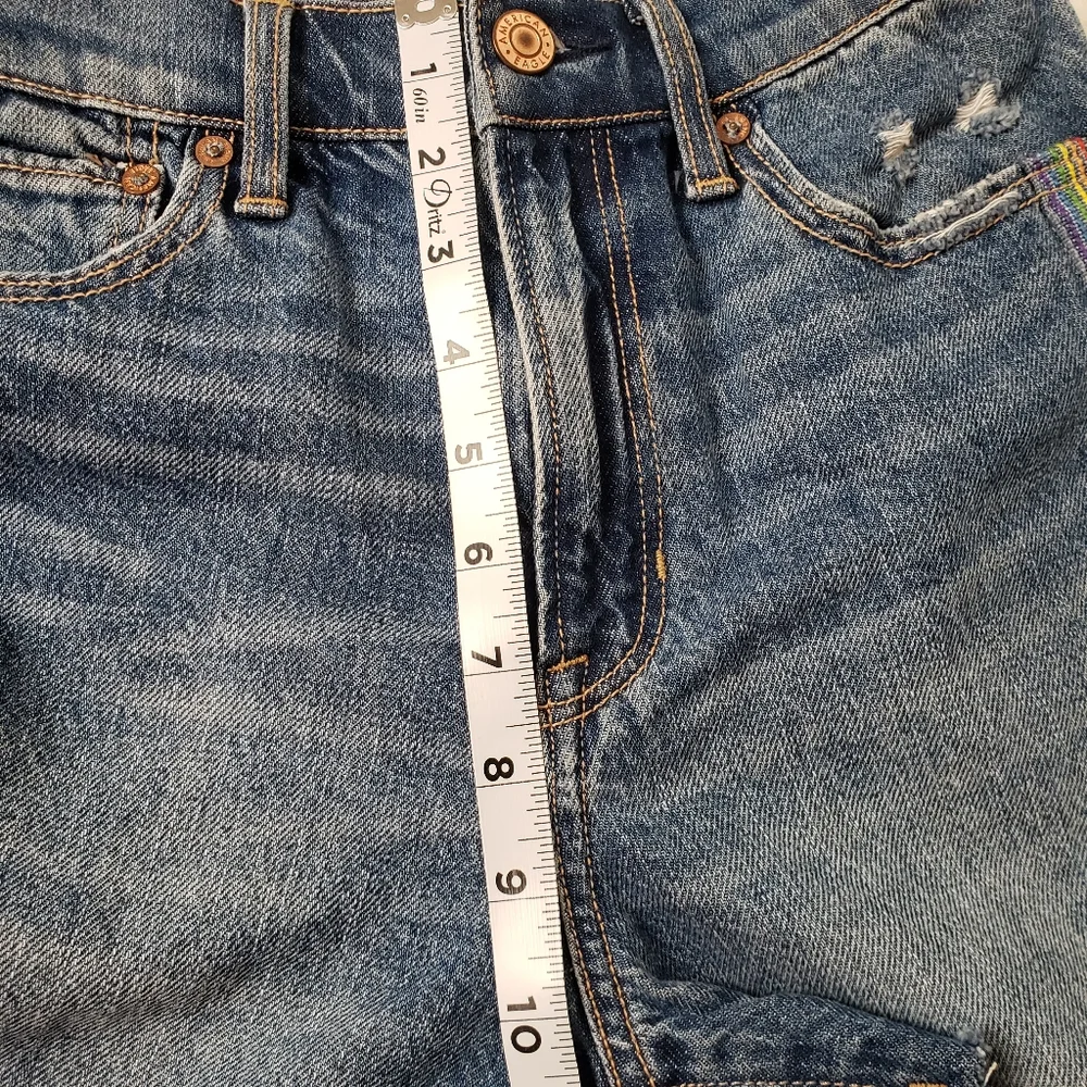 American Eagle *NEW* Womens Rainbow Highest Rise 90s Boyfriend Denim Shorts 00